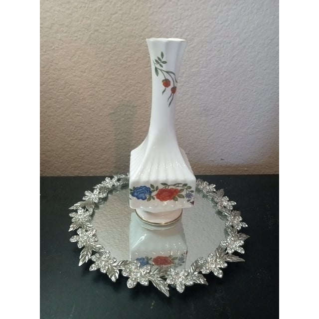 GORGEOUS Pair of Aynsley Bone China England 7" Hand painted Vases This listing is for a stunning pair of Aynsley bone...
