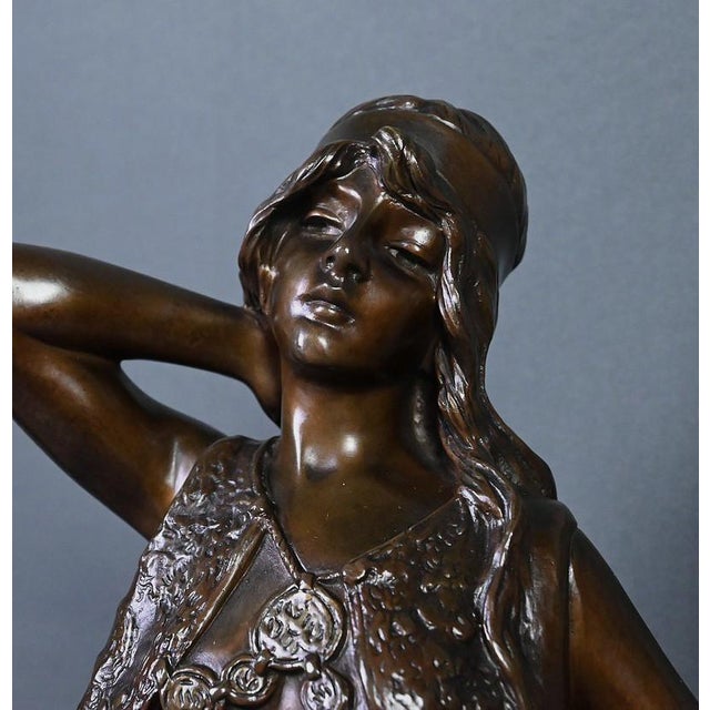 Brown E. Villanis, Bohemian Woman, Late 19th Century, Bronze For Sale - Image 8 of 18