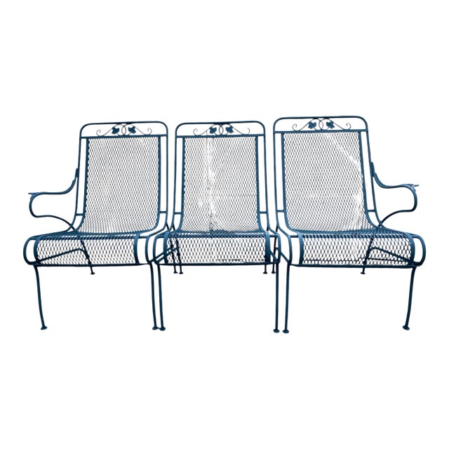 Woodard Briarwood Wrought Iron Three Piece Garden Bench Excellent Condition For Sale