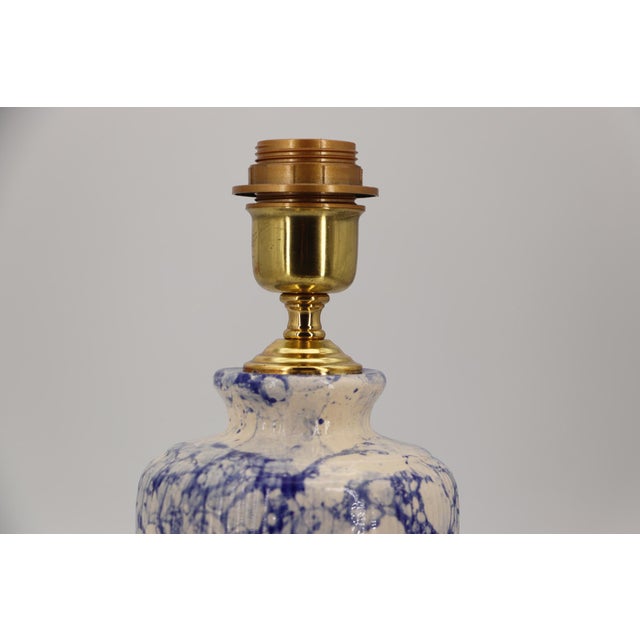 Mid-Century Modern Mid-Century Modern Blue and White Ceramic Table Lamp, Portuguese For Sale - Image 3 of 13