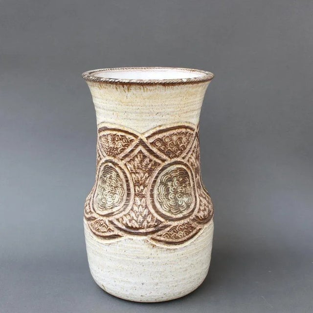 Mid-Century ceramic vase (circa 1960s) by Marcel Giraud, Vallauris, France. A large piece with a graceful, curvy shape,...