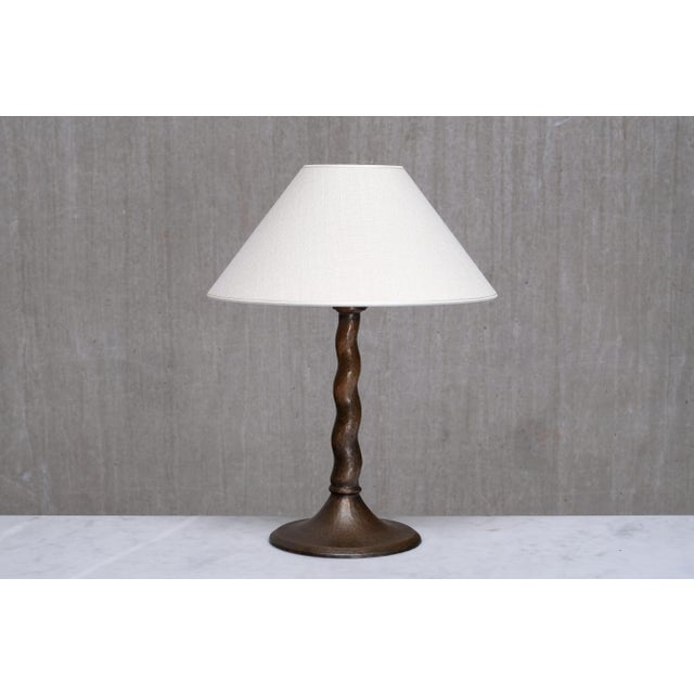 This exceptional table lamp was designed by Harald Notini in the mid 1920s and produced by Arvid Böhlmark’s Lampfabrik in...