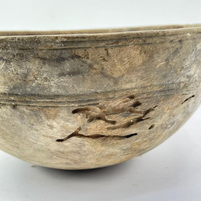 Early 20th Century Early 20th Century Nupe Wood Bowl with Indigenous Repair Nigeria For Sale - Image 5 of 9