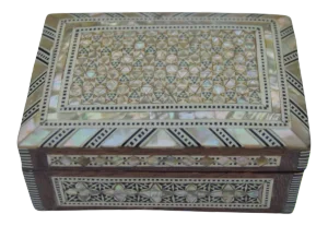 Mid 20th Century Mother-Of-Pearl Inlaid Moorish Box