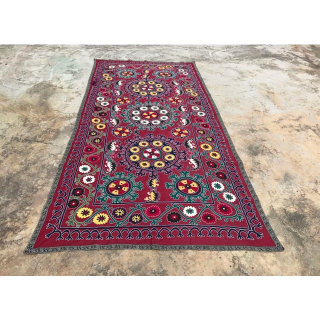 Perfect DARK PINK SUZANI FABRIC - Handmade Bedspread - Vintage Table Cover - Wall Hanging. * handmade suzani bedspread -...