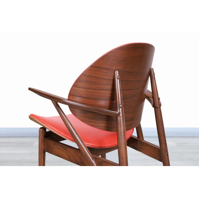 Mid-Century Leather "Clam Shell" Armchair by Seymour J. Wiener for Kodawood For Sale - Image 9 of 12