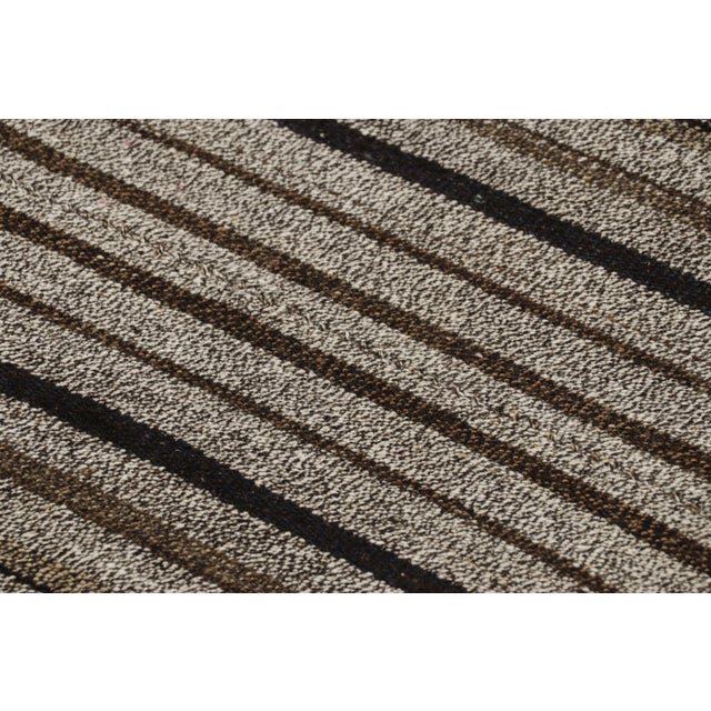 Textile Vintage Palas Bidjari Persian Kilim, Gray Geometric Stripe - Rug & Kilim For Sale - Image 7 of 8