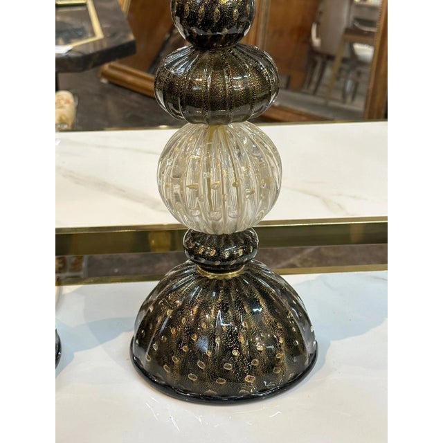Modern Pair of Modern Murano Glass Black and Gold Lamps For Sale - Image 3 of 6