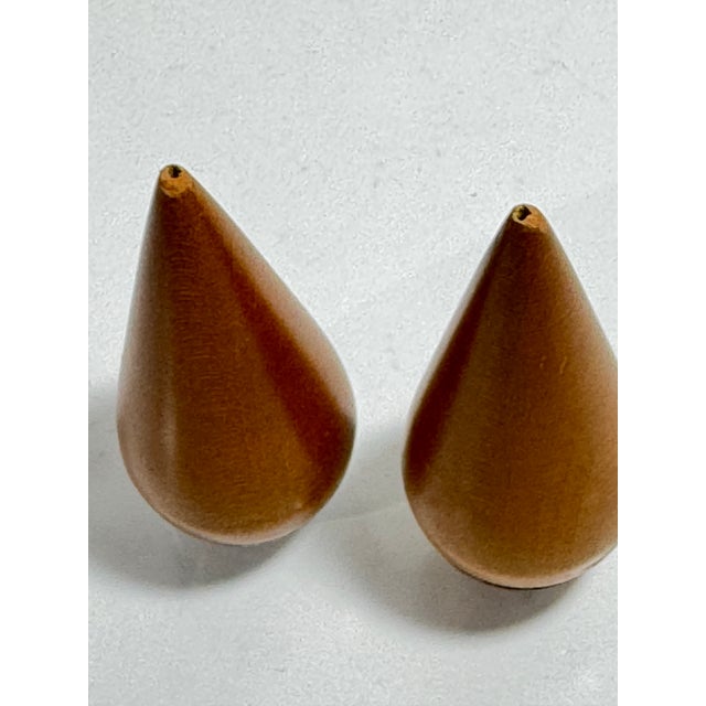 Mid-Century Modern 1960s Mid-Century Modern Danish Teak and Metal Salt and Pepper Shaker Set. For Sale - Image 3 of 8