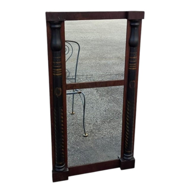 19th Century American Federal Walnut Hand Painted Shaving Mirror. For Sale - Image 12 of 13