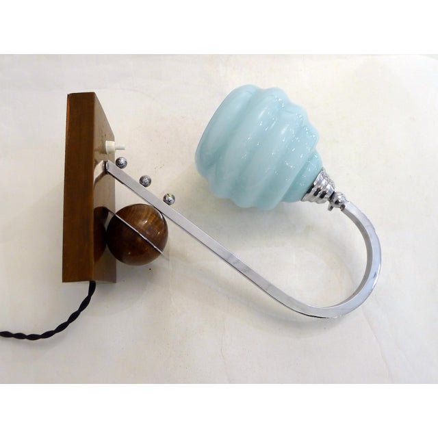 Modern Art Deco Sculptural Saturn Table Lamp in Light Blue Opaline Glass, 1930s For Sale - Image 3 of 13