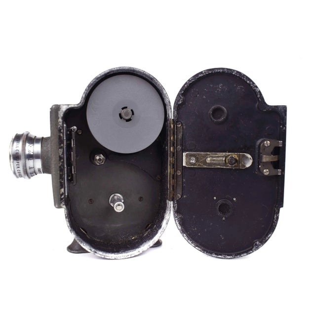 Metal Mid 20th Century Bell & Howell Electric Eye 8 Mm Roll Film Movie Camera Usa For Sale - Image 7 of 7