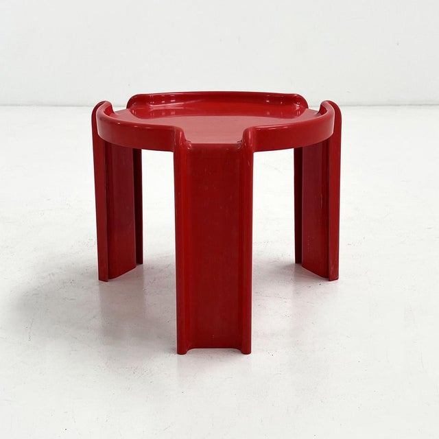 Kartell Red Side Table by Giotto Stoppino for Kartell, 1970s For Sale - Image 4 of 8