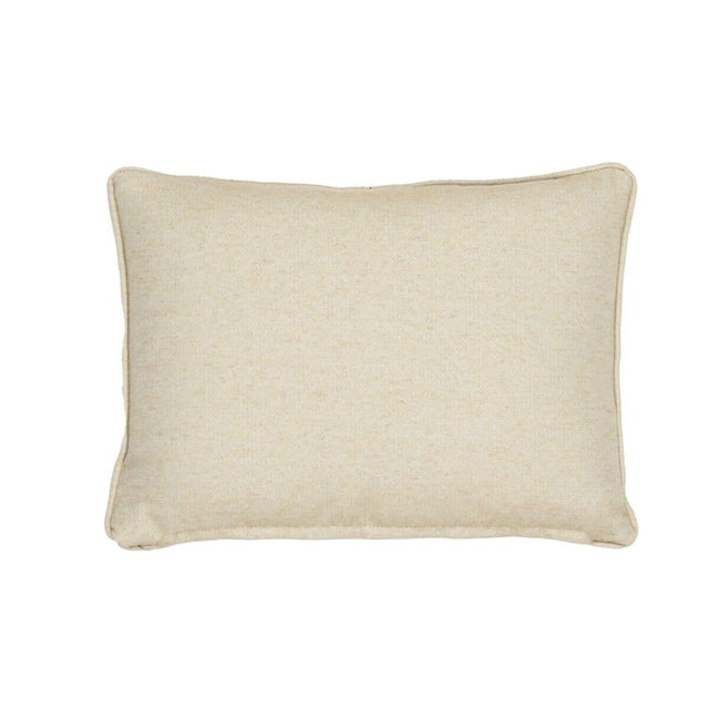 Elevate your space with the elegance of this Country Linen cushion, combining country style and a beautifully neutral...