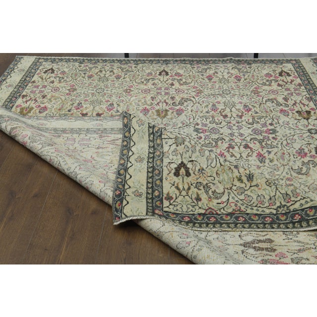 1970s Vintage Turkish Oushak Handmade Wool Cotton Cream Area Rug For Sale - Image 11 of 11