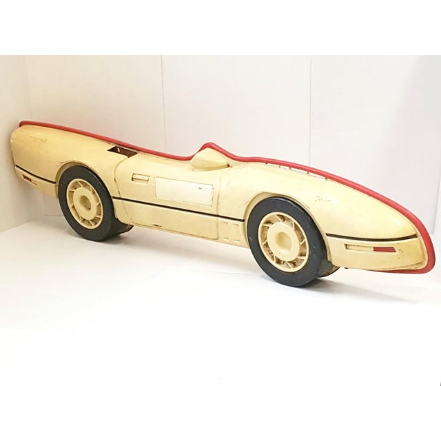 Large Racing Car Lamp in Molded Plastic, 1970 For Sale - Image 9 of 9