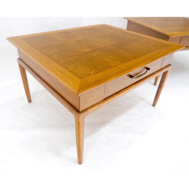Late 20th Century Pair of Fine Blond Tiger Maple Square End Side Lamp Tables One Drawer MINT For Sale - Image 5 of 18