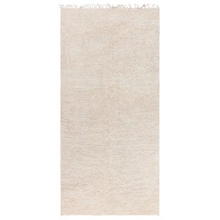 Doris Leslie Blau Vintage Moroccan Rug – Minimalist Modern Deco Beige For Sale