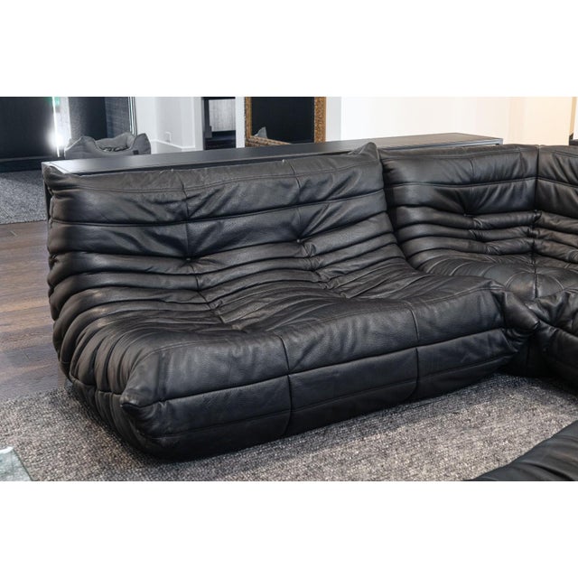 Late 20th Century Michel Ducaroy for Ligne Roset Togo 4pc Black Leather Modular Sofa Set For Sale - Image 5 of 9