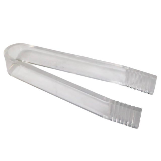 Hollywood Regency Gold and Lucite Ice Bucket With Original Lucite Ice Tongs C. 1970's For Sale - Image 9 of 12