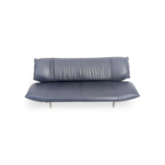 We are offering a beautiful two/three-seater sofa from the premium Italian manufacturer Leolux for sale. Known as the...