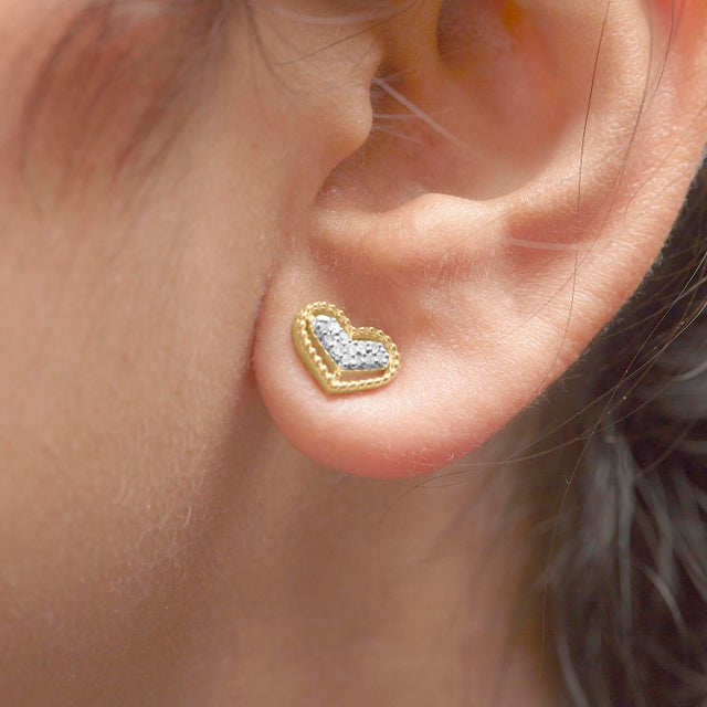 Haus of Brilliance 10K Yellow Gold 1/10 Cttw Diamond Heart and Beaded Halo Stud Earrings (I-J Color, I1-I2 Clarity) For Sale - Image 4 of 5