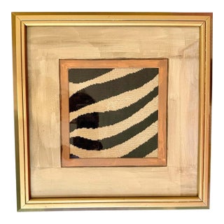 Contemporary Framed Schumacher Zèbre Épinglé Textile Wall Art For Sale