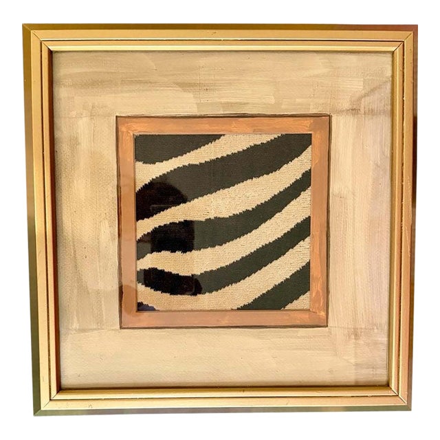Contemporary Framed Schumacher Zèbre Épinglé Textile Wall Art For Sale