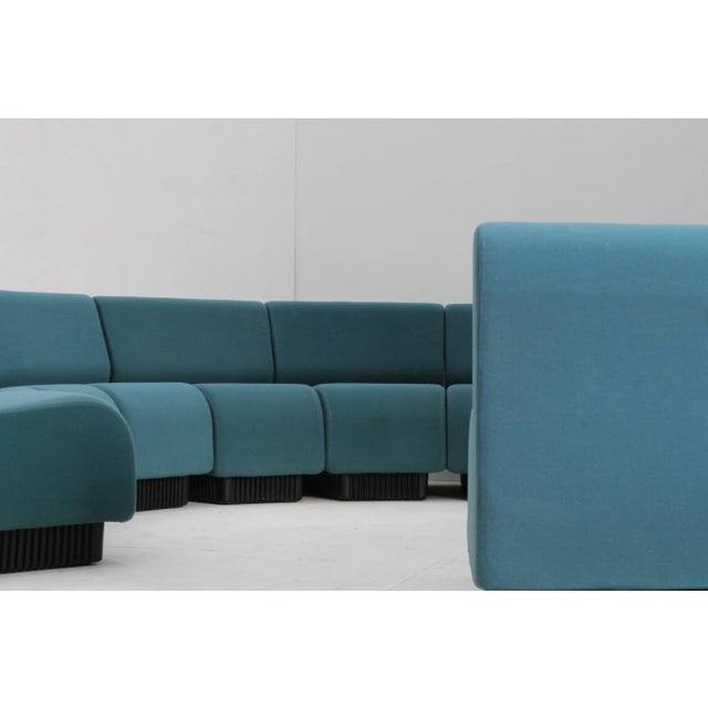 Large Vintage Round Modular Sofa by Don Chadwick for Herman Miller, 1990s, Set of 14 For Sale - Image 6 of 11