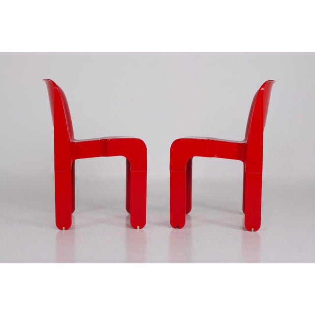Vintage Red Universale Chairs by Joe Colombo for Kartell, 1979, Set of 2 For Sale - Image 4 of 13