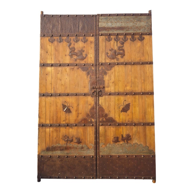 Antique Chinese Courtyard Doors With Iron Motifs For Sale