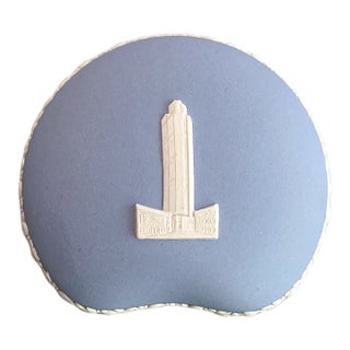 Vintage Wedgwood Blue Jasperware Trinket Box With Westminster Tower Motif For Sale