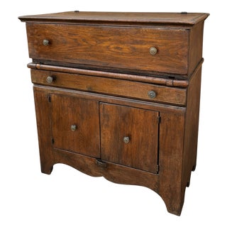 Early 20th Century Spanish Rustic Oak Cabinet with Lift-Top Compartment and Two Doors For Sale