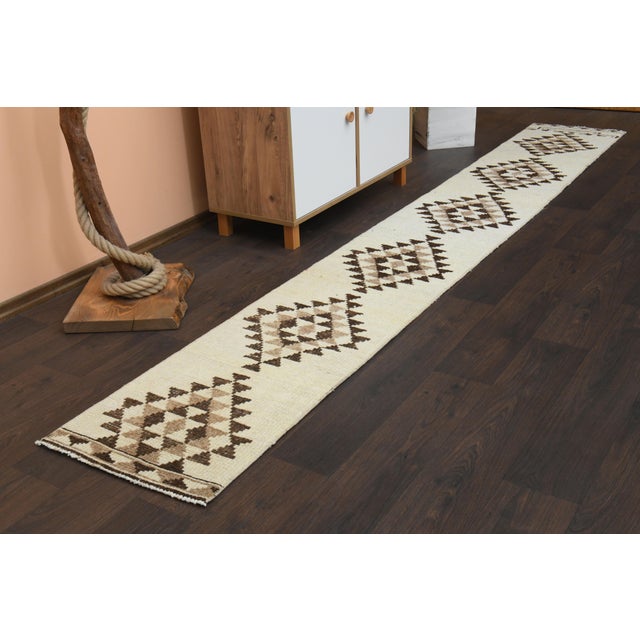 1970s Vintage Turkish Handmade Wool & Cotton Beige Runner Rug For Sale - Image 9 of 11