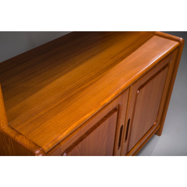 Mid-Century Modern Danish Modular Teak Wall Unit from Dyrlund, Denmark, 1970s For Sale - Image 9 of 12