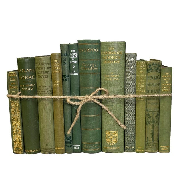 Take your design to a new level with the Vintage Fir ColorPak from Booth & Williams. One linear foot of authentic modern...