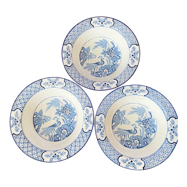 Antique Blue and White Wood and Sons Made in England 6 1/2" Bowls "Yuan" Pattern Set of 3 For Sale