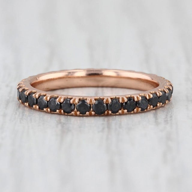 Modern 0.85ctw Black Diamond Eternity Band 18k Rose Gold Stackable Wedding Ring Sz 5.5 For Sale - Image 3 of 8