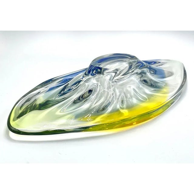 Art Glass Czech Pizzicato Bowl attributed to Hana Machovska for Mstišov/Moser Karlovarske Glass, 1960s For Sale - Image 6 of 7