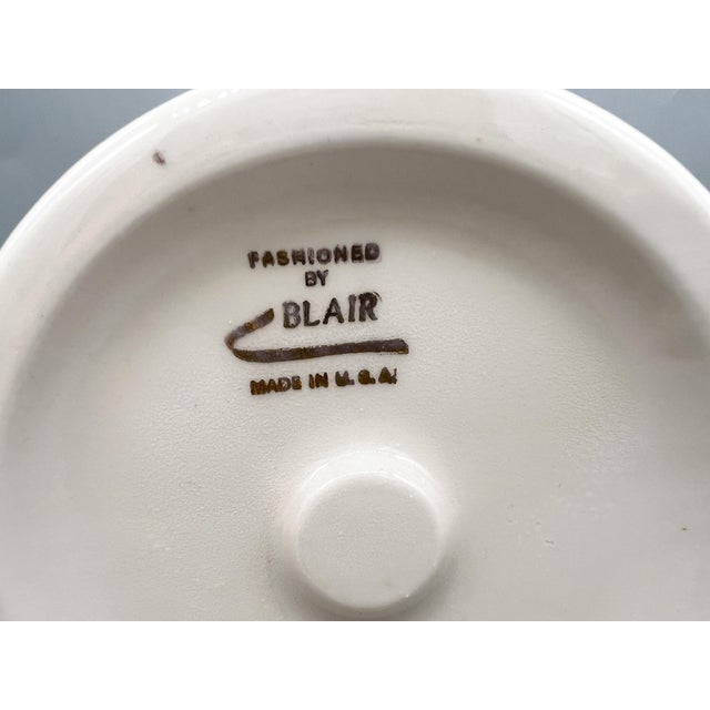 Ceramic Vintage Blair Apothecary Jar Radix Palmae Christi With Lid – Ceramic Pharmacy Jar – Medical Caduceus – Neoclassical Pharmacy Decor For Sale - Image 7 of 14