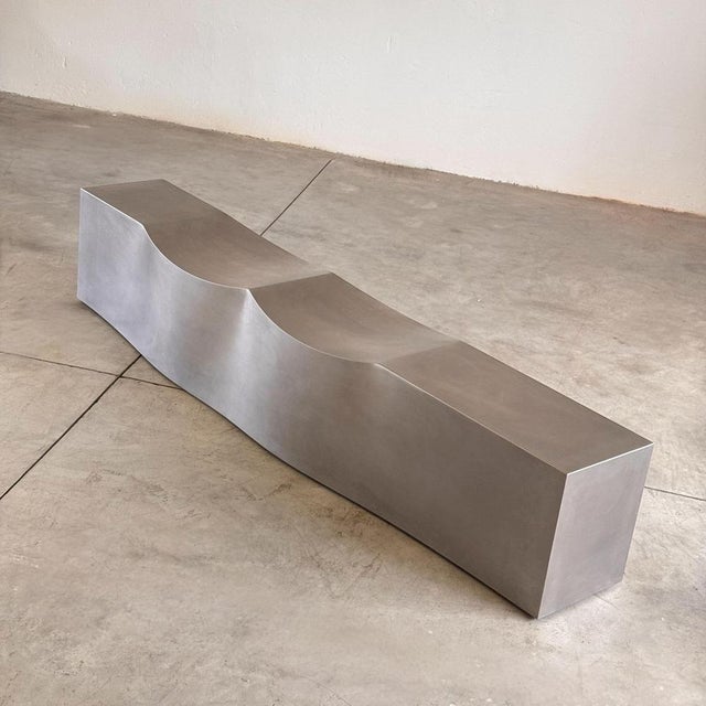Sculptural Double Dip Bench attributed to Chris Howker for B&B Italia, 2004 For Sale - Image 10 of 18