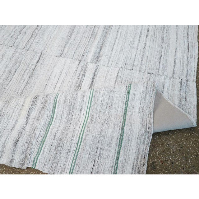 Galerie Shabab Collection Mid-20th Century Handmade Turkish Flatweave Kilim Accent Rug For Sale - Image 9 of 10