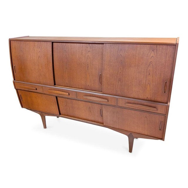 Mid-Century Modern 1950s Teak Credenza by Poul Jessen For PMJ Viby, Attributed For Sale - Image 3 of 10
