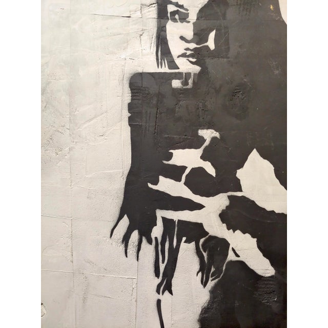 Thrashbird Art - Kim Kardashian Taking a Selfie - Stencil & MIX Media Painting For Sale In Los Angeles - Image 6 of 10