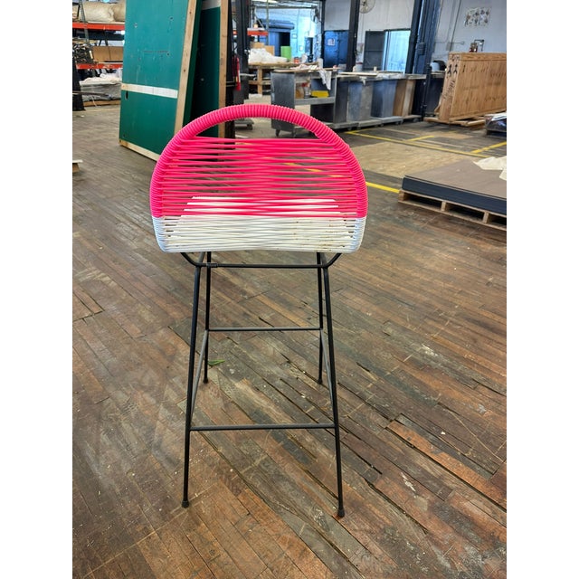 Contemporary Contemporary Outdoor String Bar Stool - White Poly String With Color: Inn It Designs For Sale - Image 3 of 9