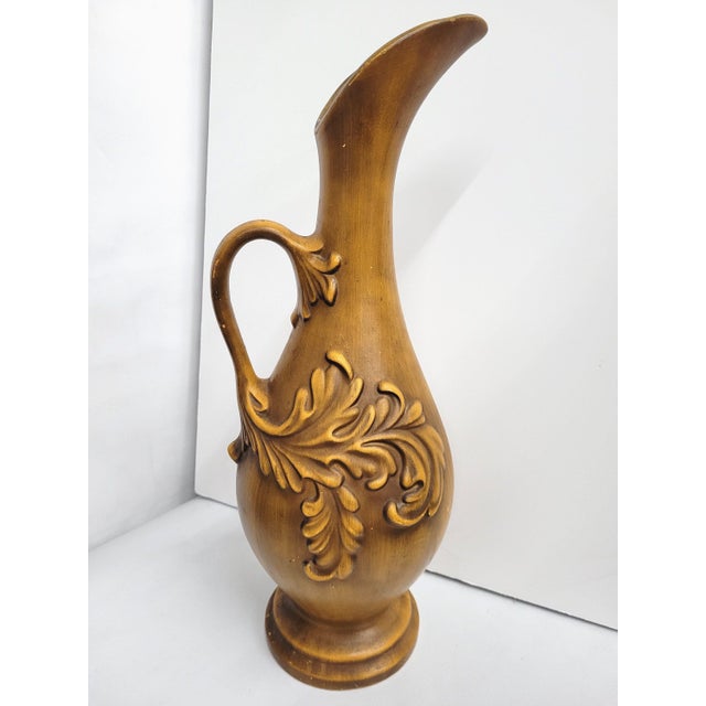 Set of 3 Royal Haeger Ewer Vases, Gold Ceramic Pottery Pitcher Set, Mid Century Old World Mantel Decor For Sale - Image 18 of 18