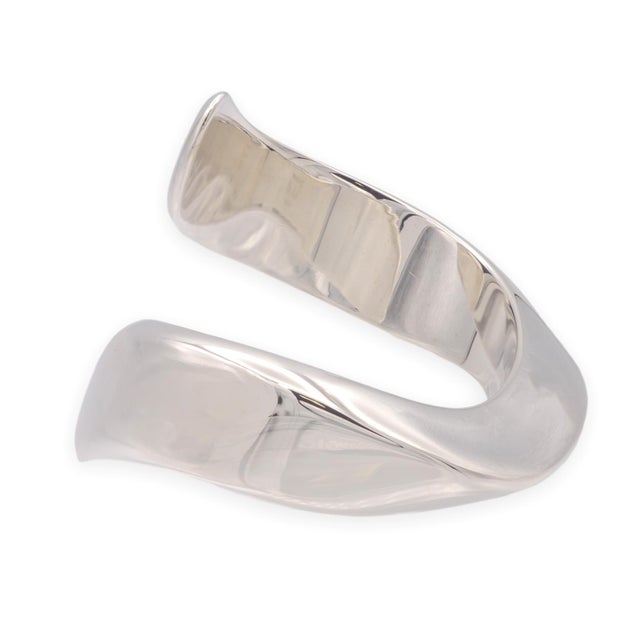 Tiffany and Co. Tiffany & Co. Elsa Peretti Sterling Silver Swirl Cuff Bracelet For Sale - Image 4 of 9