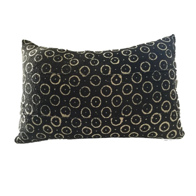 Vintage Custom Made Mud Cloth Black & White Lumbar Pillow 22" W For Sale - Image 4 of 6