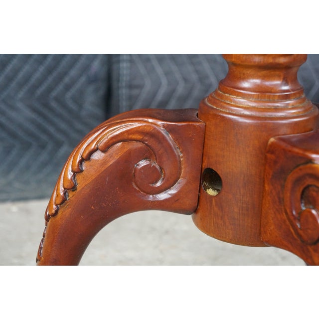 Vintage Georgian Style Scalloped Mahogany Starburst Inlaid Pedestal Side Table For Sale - Image 18 of 18