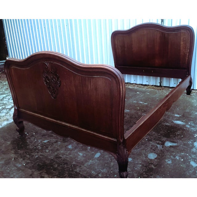 Antique French Bed Rocaille in Oak, 1900s For Sale - Image 11 of 14